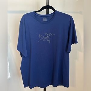 Arc’teryx Men’s L Cormac Logo Shirt